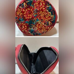 🌸 Tula XII Round Zip Pouch | Floral AirPods + Cord Case